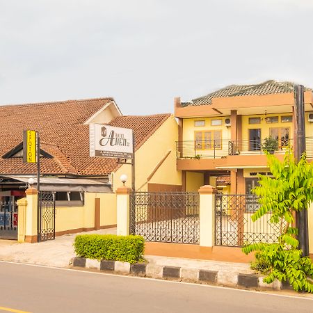 Spot On 2395 Hotel Aden 2 Syariah Tasikmalaya Buitenkant foto