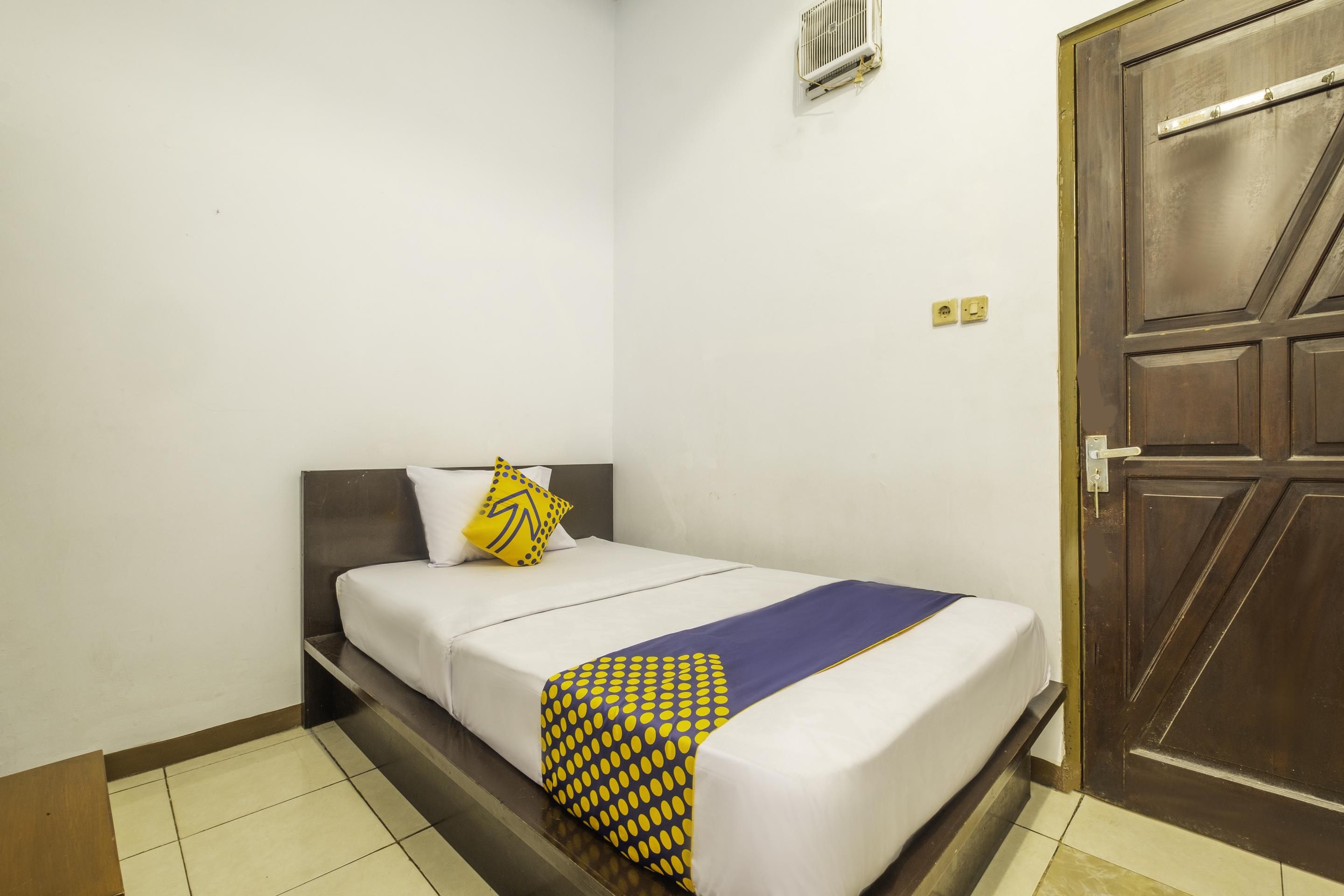 Spot On 2395 Hotel Aden 2 Syariah Tasikmalaya Buitenkant foto