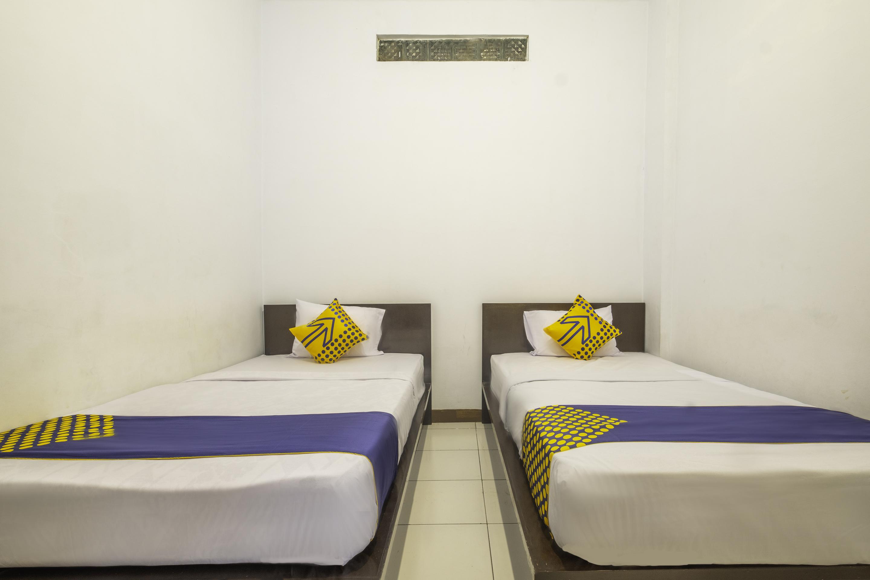 Spot On 2395 Hotel Aden 2 Syariah Tasikmalaya Buitenkant foto