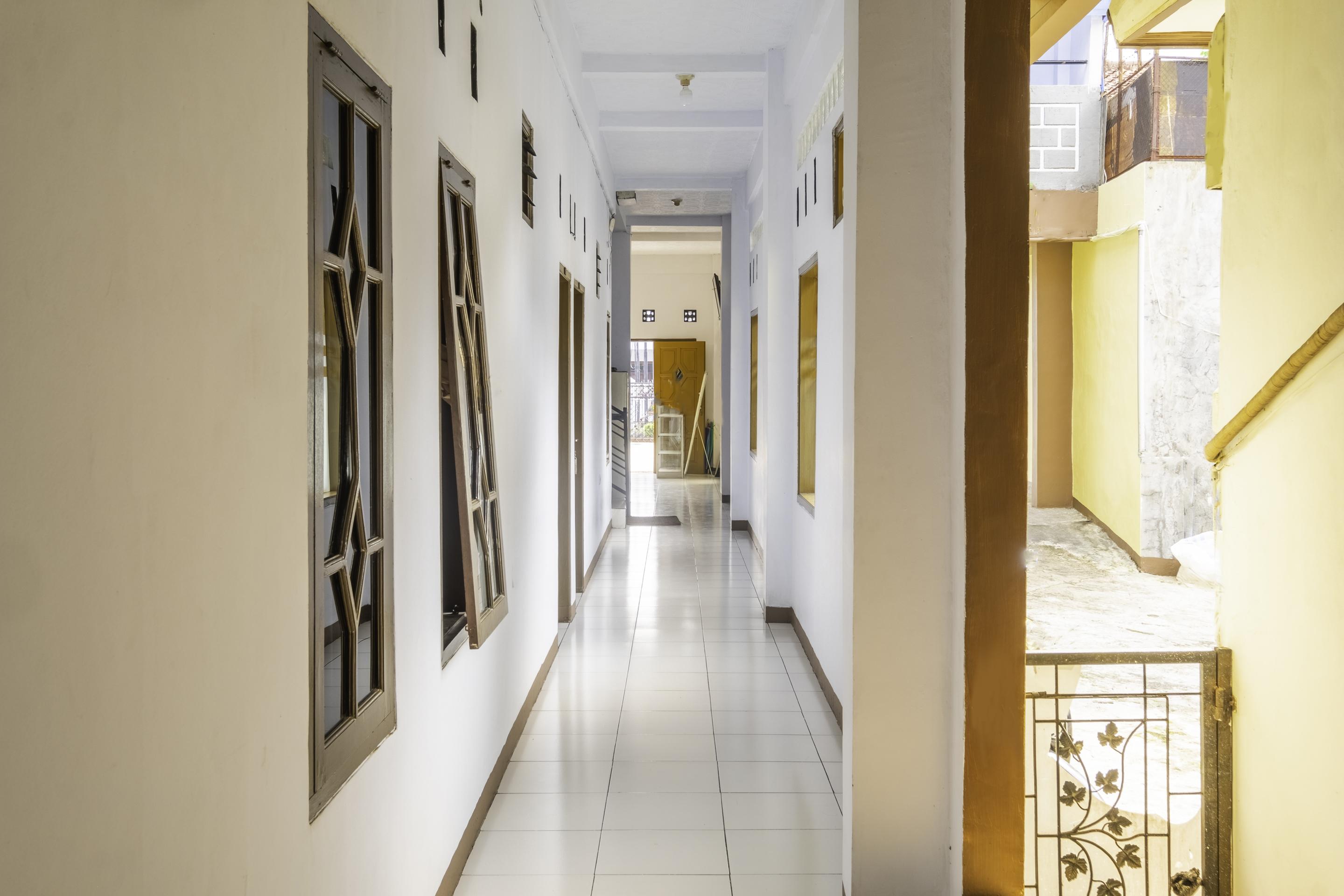 Spot On 2395 Hotel Aden 2 Syariah Tasikmalaya Buitenkant foto